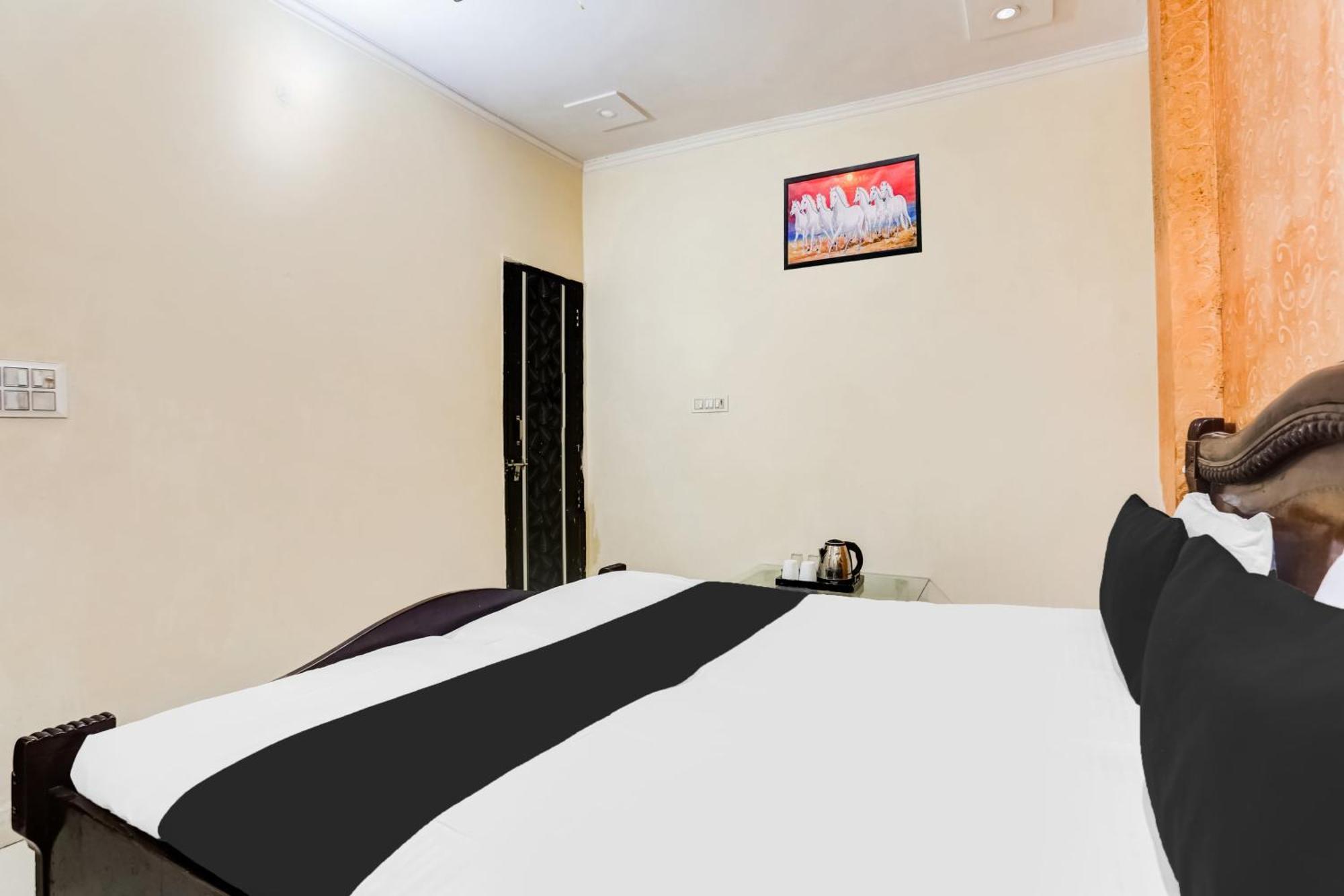 O Grand Galaxy Delhi (National Capital Territory of India)
