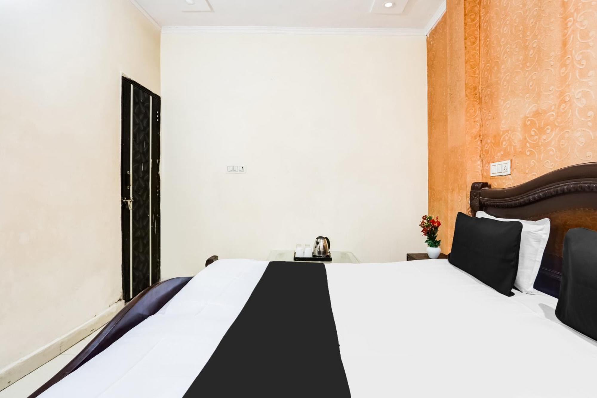 O Grand Galaxy Delhi (National Capital Territory of India)